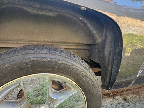 Used 2011 Chevrolet Silverado 1500 LT w/ Regional Value Package image 14