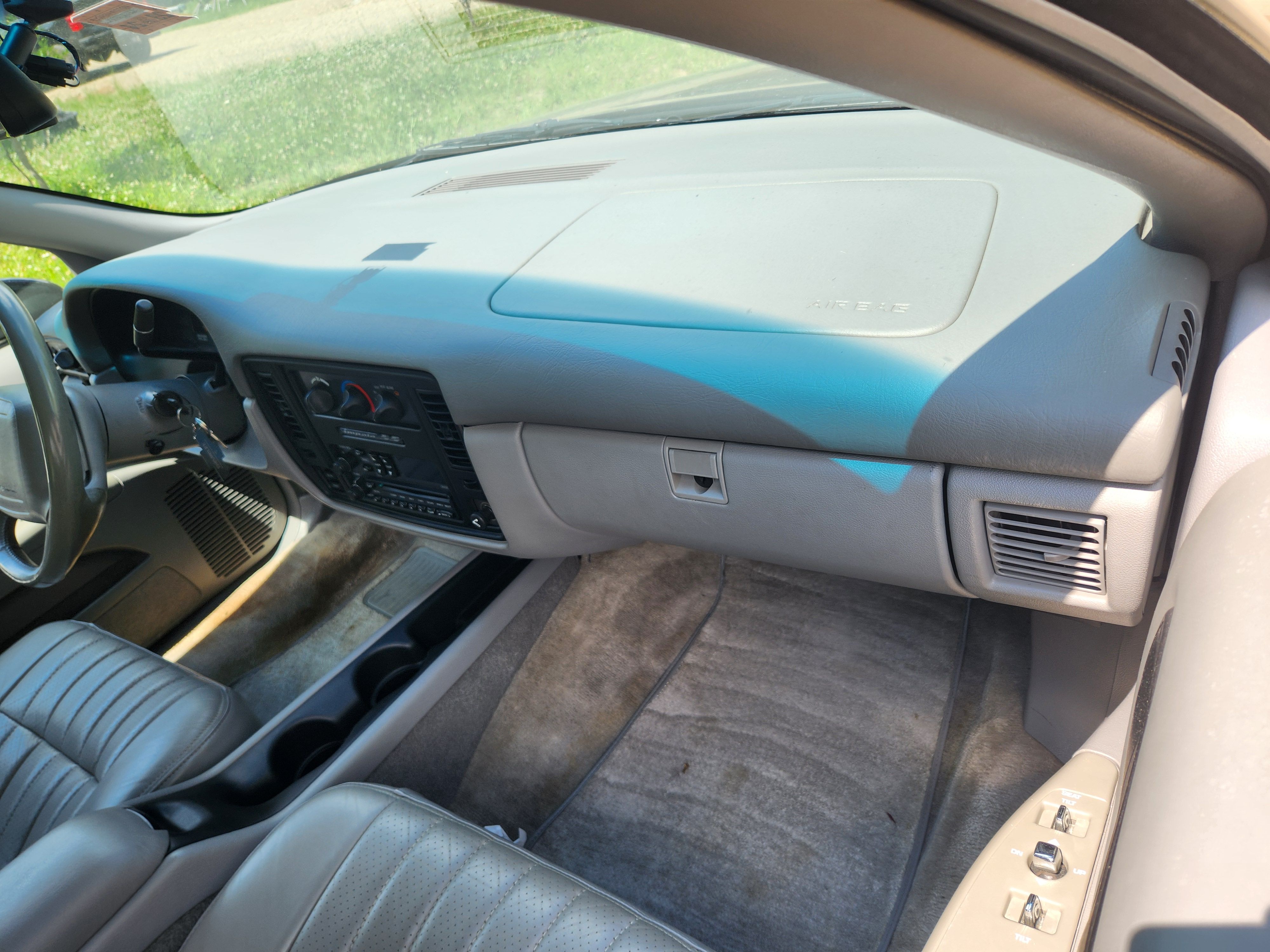 Used 1994 Chevrolet Impala SS RWD image 12