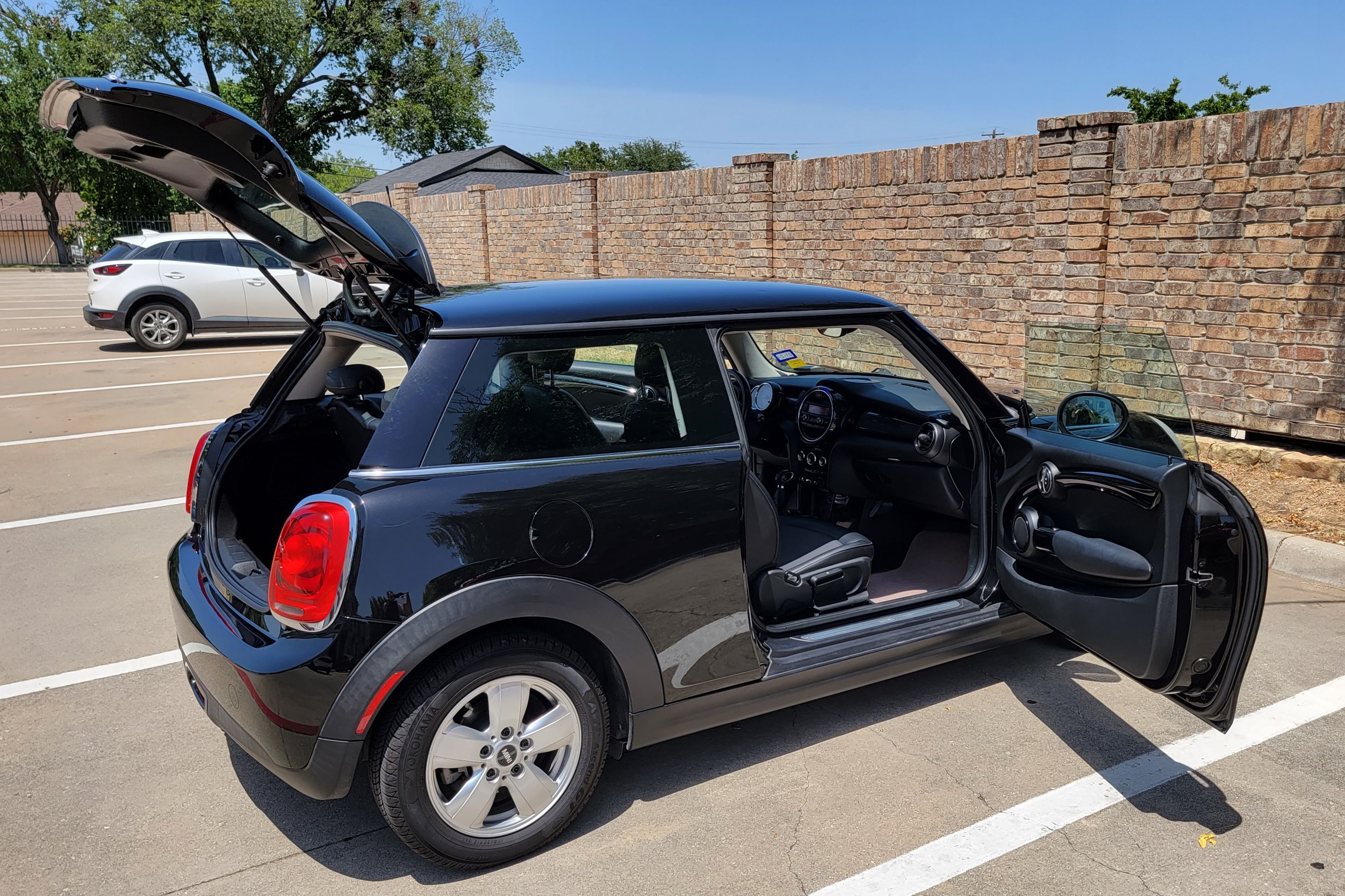 Used 2015 MINI Cooper 2-Door Hardtop FWD image 15