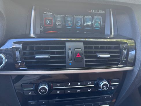Used 2017 BMW X3 sDrive28i RWD image 8