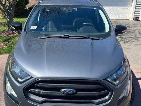 Used 2020 Ford EcoSport SES image 4