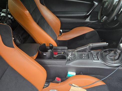 Used 2020 Toyota 86 image 16