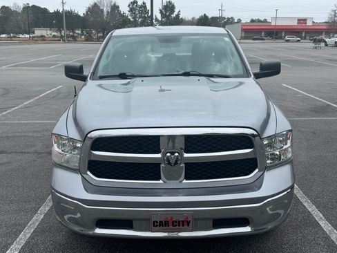 Used 2021 RAM 1500 Classic SLT image 1