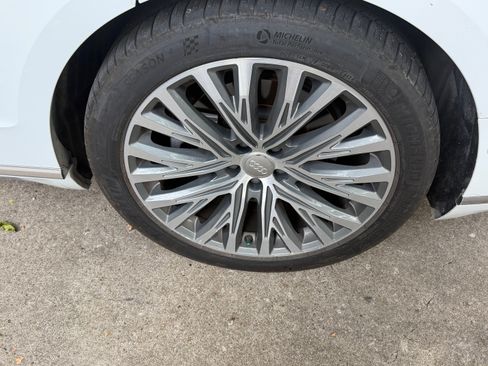 Used 2019 Audi A8 L 3.0T w/ Executive Package AWD/4WD image 11