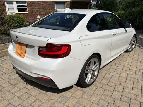 Used 2016 BMW 228i xDrive Coupe AWD/4WD image 6