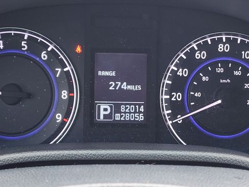 Used 2011 INFINITI G37 Sport w/ Premium Pkg image 5