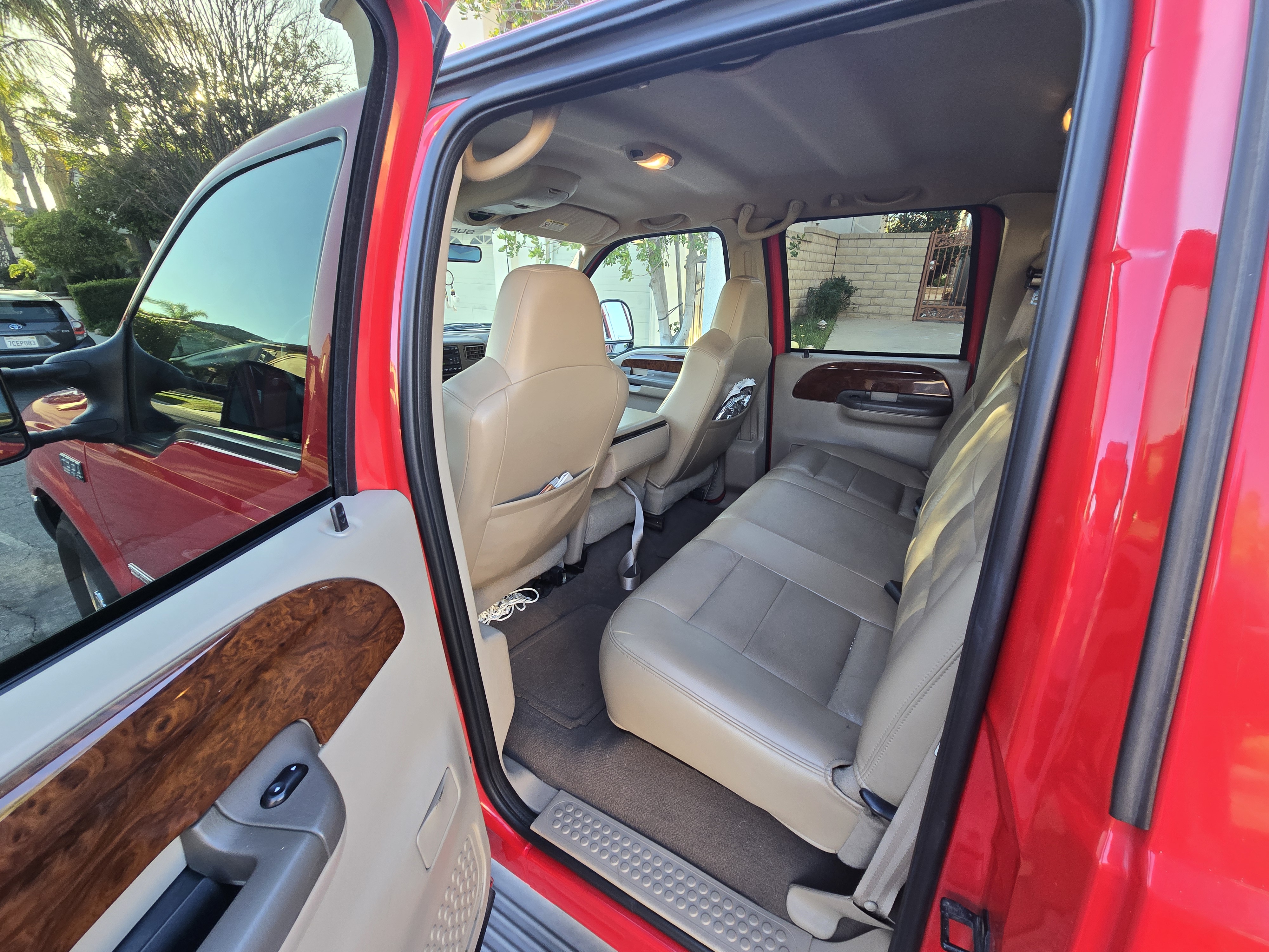 Used 2003 Ford F350 Lariat RWD image 18