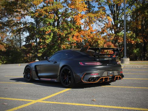 Used 2021 Mercedes-Benz AMG GT Black Series image 4