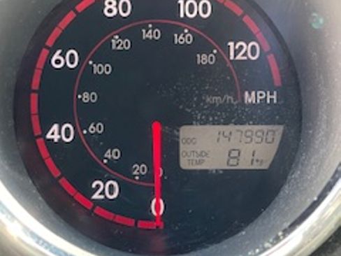 Used 2004 Toyota Matrix XR image 8