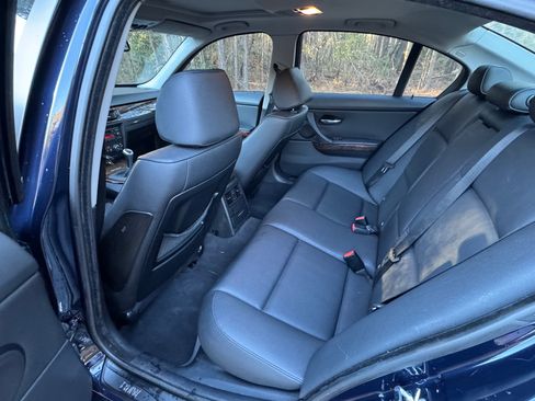 Used 2007 BMW 328xi Sedan image 12