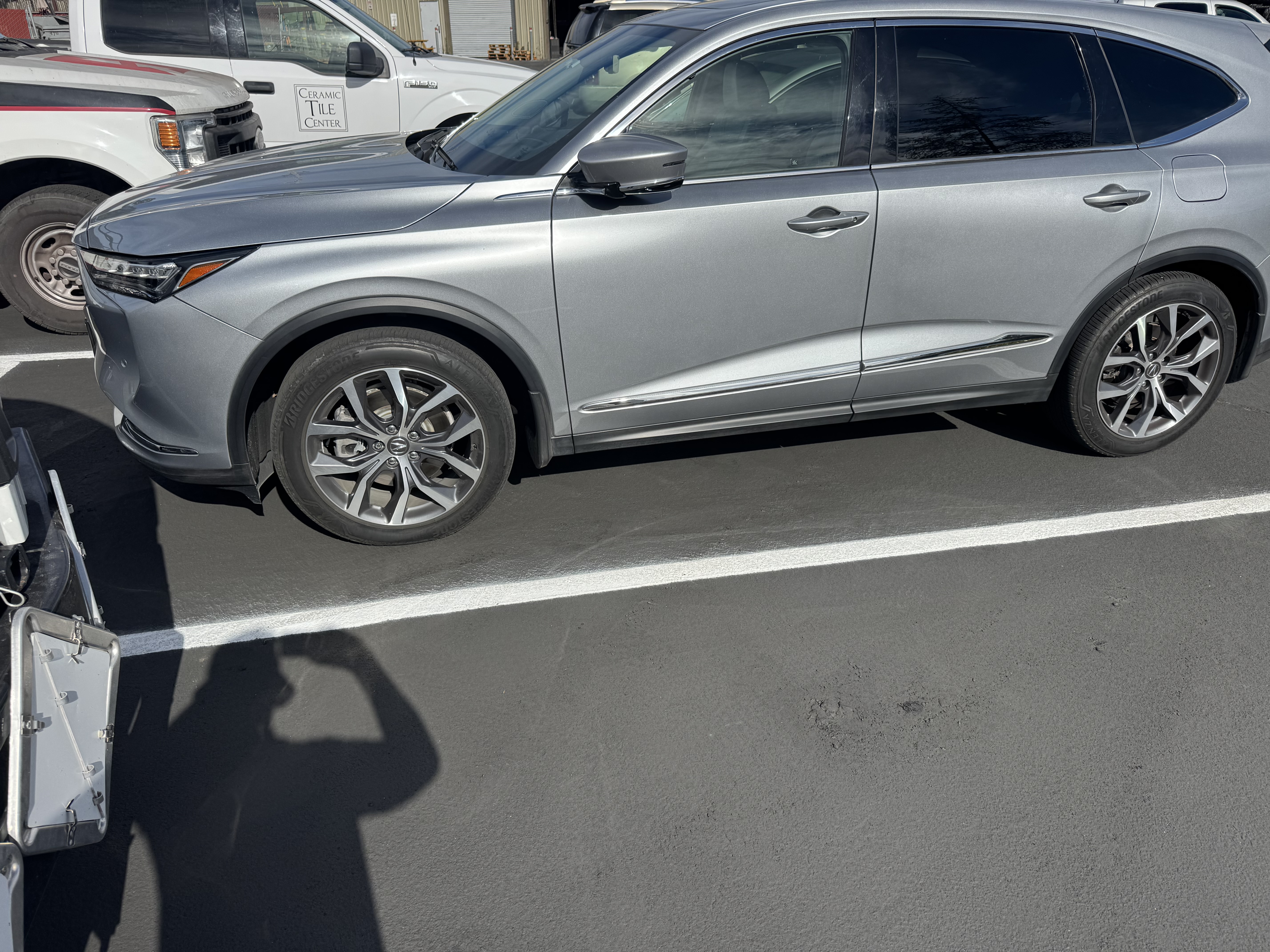 Used 2023 Acura MDX w/ Technology Package FWD image 4