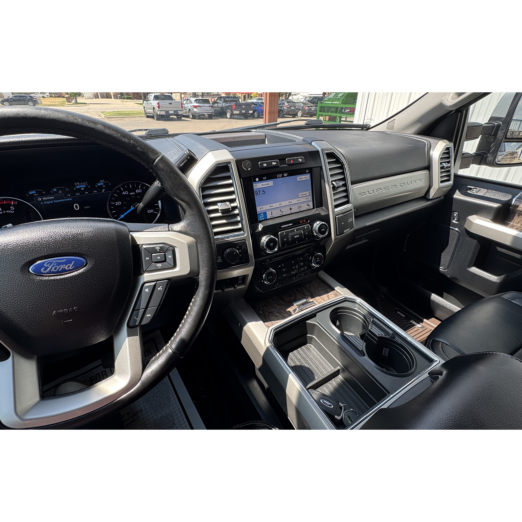 Used 2017 Ford F250 Lariat w/ Lariat Ultimate Package AWD/4WD image 15