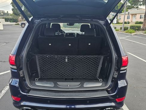 Used 2018 Jeep Grand Cherokee SRT image 5