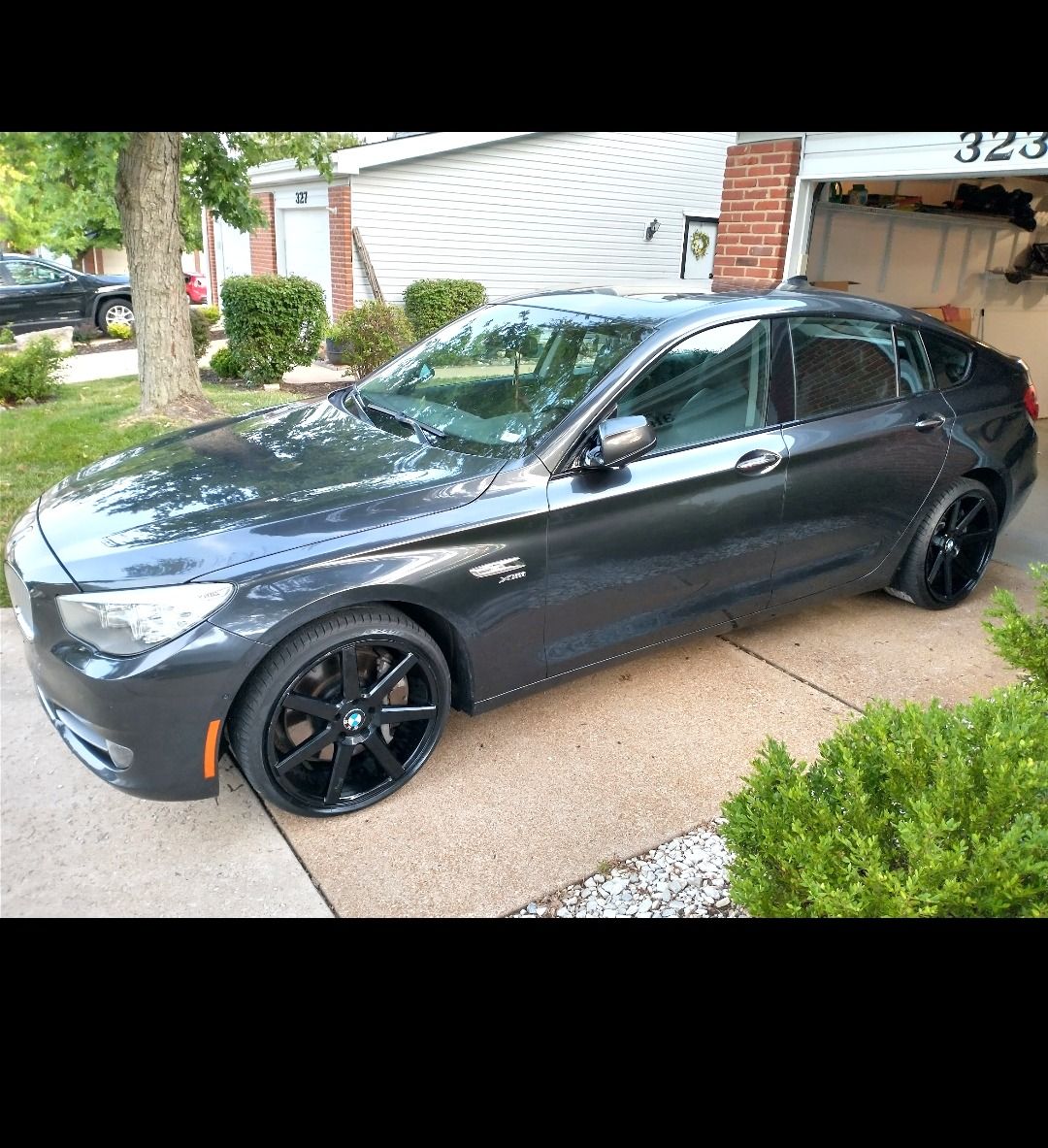Used 2011 BMW 550i Gran Turismo xDrive AWD/4WD image 5
