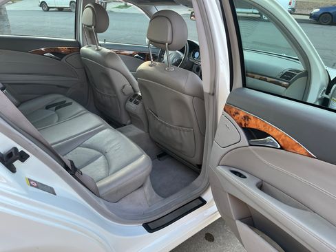Used 2004 Mercedes-Benz E 320 Sedan image 9