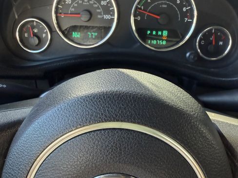 Used 2012 Jeep Wrangler Sport AWD/4WD image 2