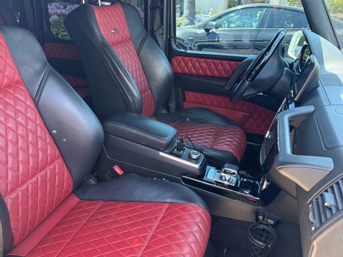 Used 2015 Mercedes-Benz G 63 AMG 4MATIC image 6