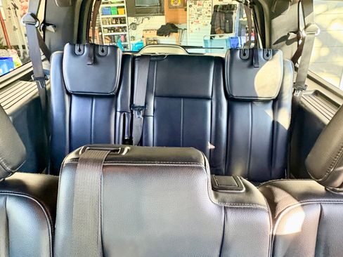 Used 2017 Ford Expedition EL Limited image 12