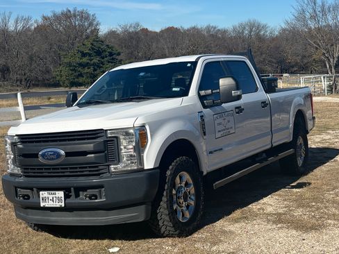 Used 2018 Ford F350 XL w/ Power Equipment Group image 8