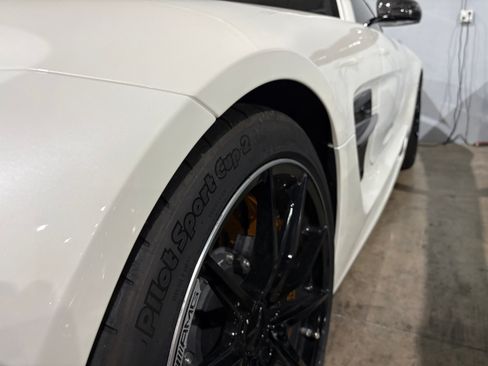 Used 2014 Mercedes-Benz SLS AMG Black Series image 5