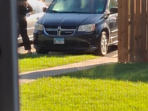 Used 2014 Dodge Grand Caravan American Value Package image 1