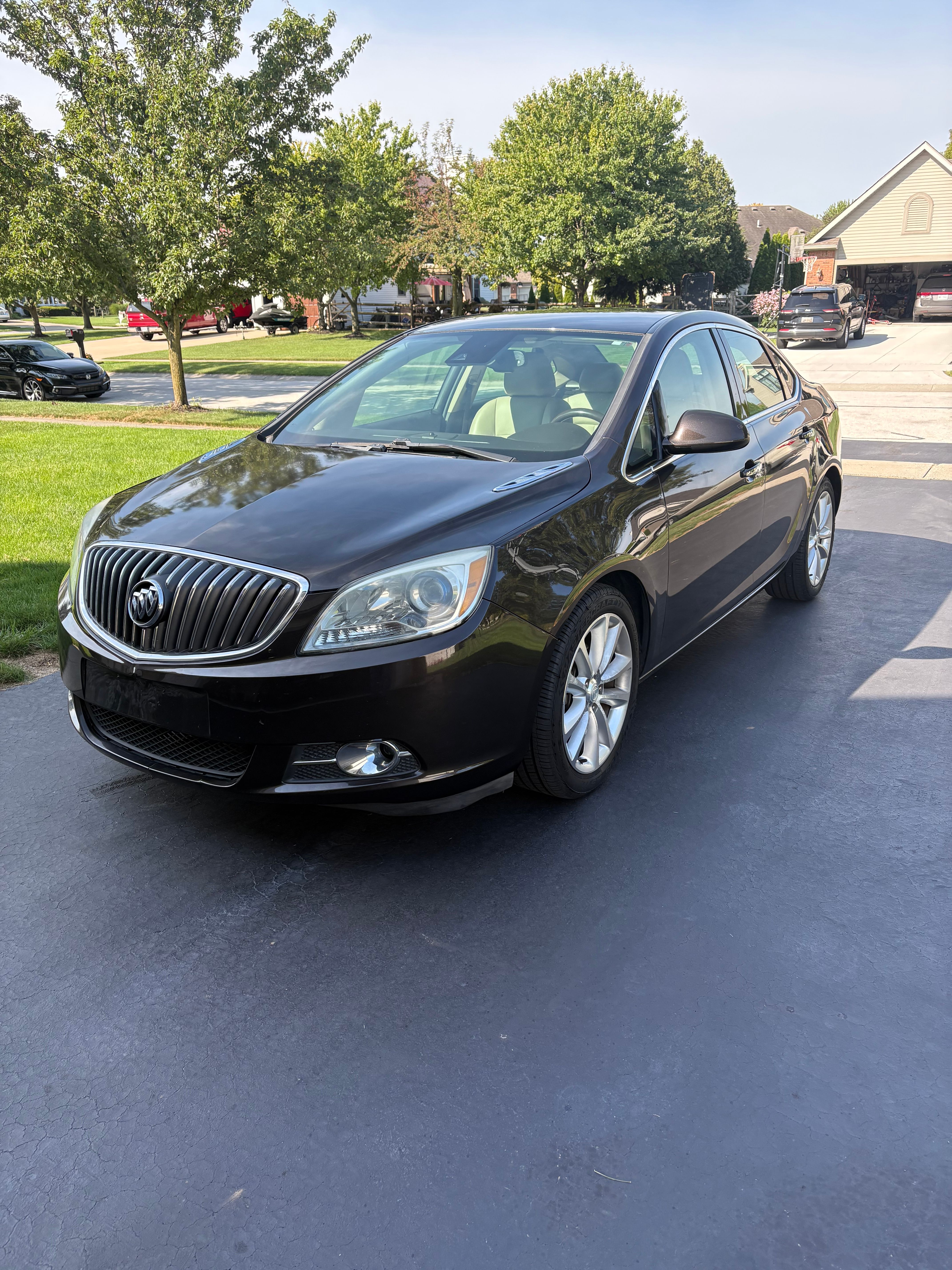 Used 2014 Buick Verano Convenience FWD image 1