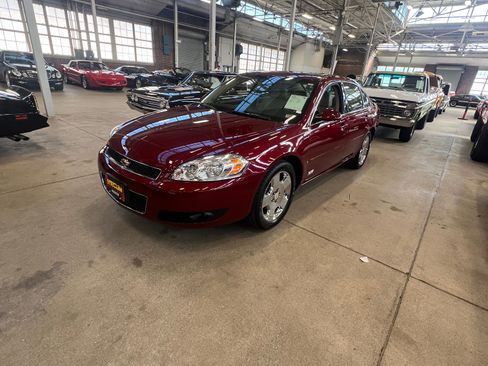 Used 2008 Chevrolet Impala SS image 6