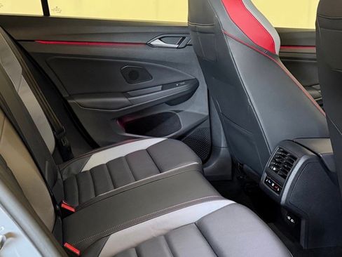Used 2024 Volkswagen GTI Autobahn FWD image 21