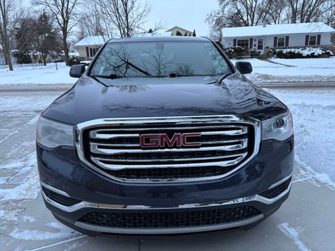 Used 2018 GMC Acadia SLE image 4