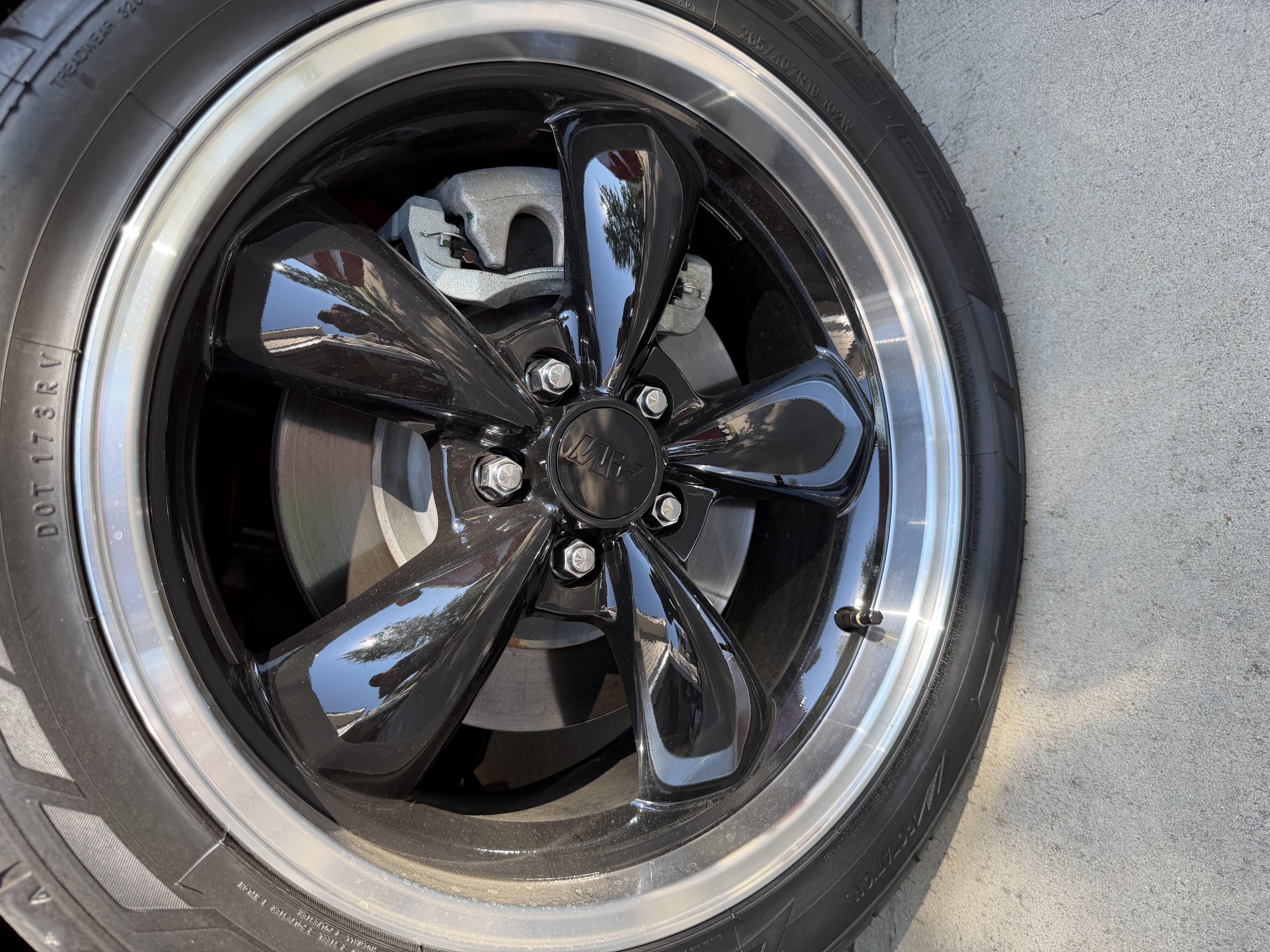 Used 2014 Ford Mustang GT Premium w/ Accessory Package 5 RWD image 21