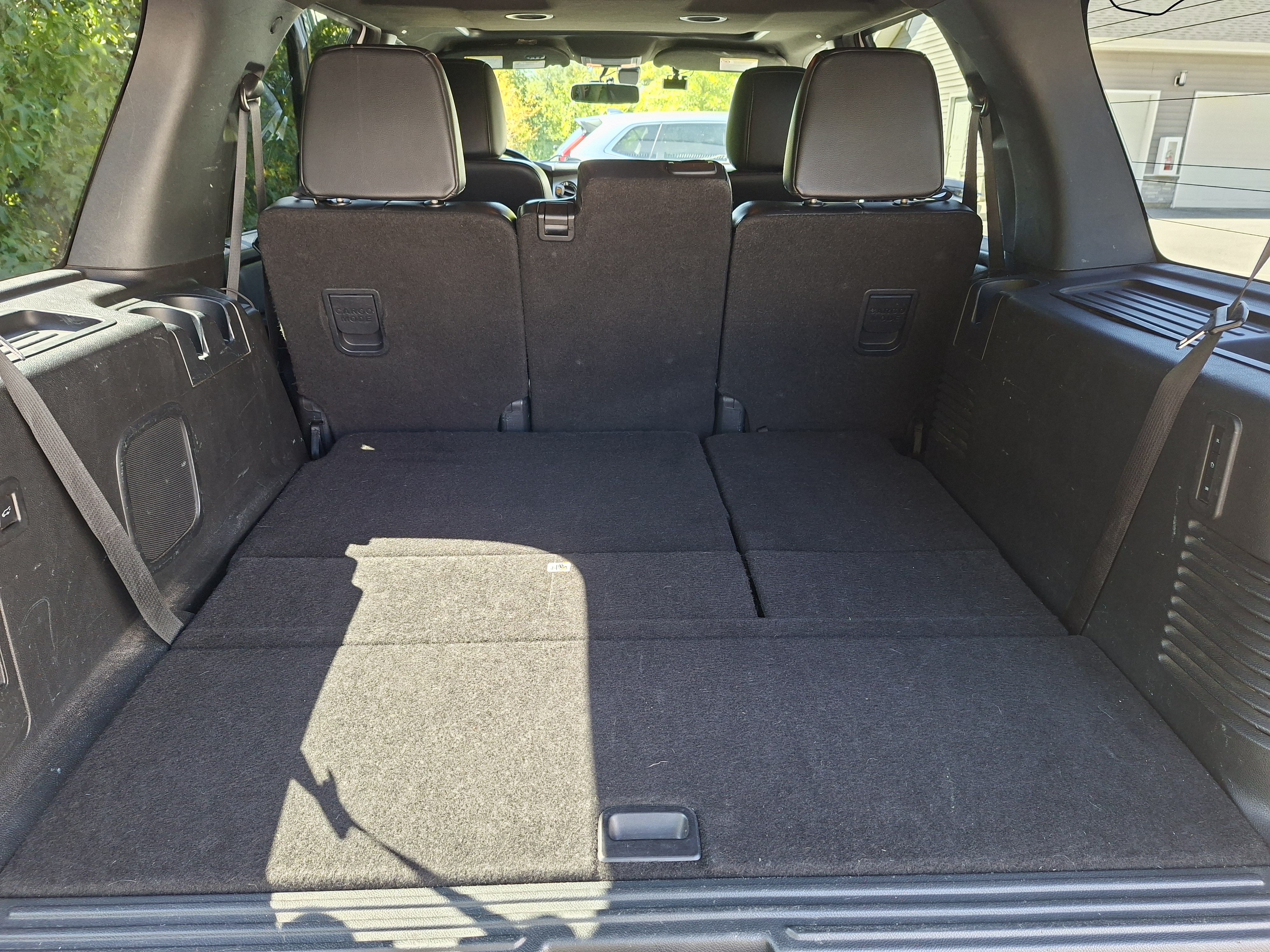 Used 2016 Ford Expedition Limited RWD image 16