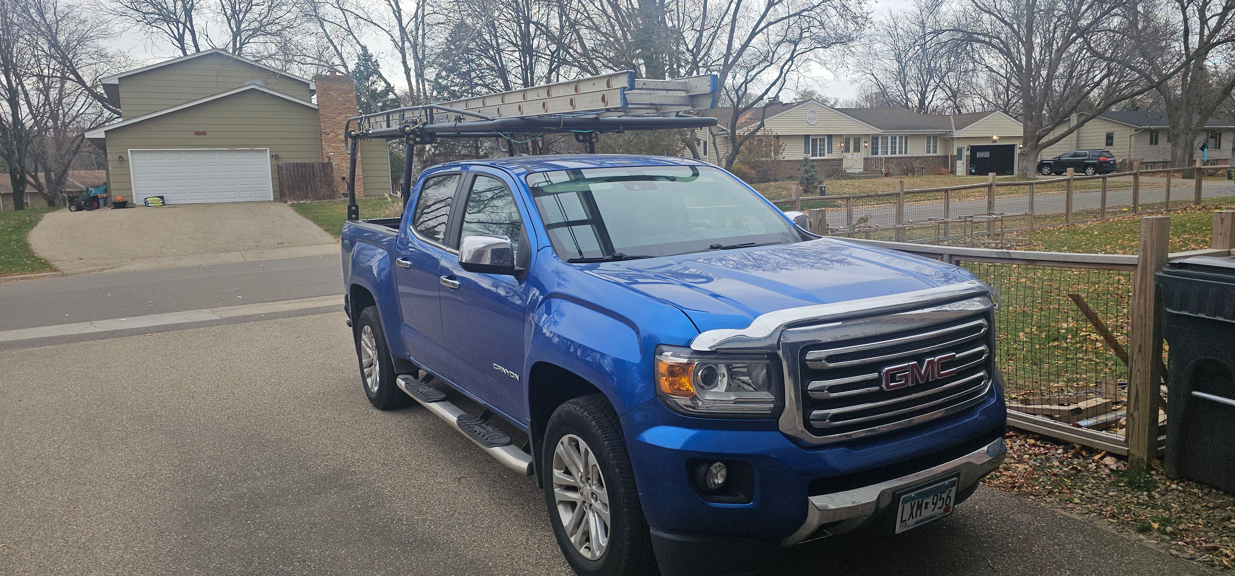 Used 2018 GMC Canyon SLT w/ Driver Alert Package AWD/4WD image 1