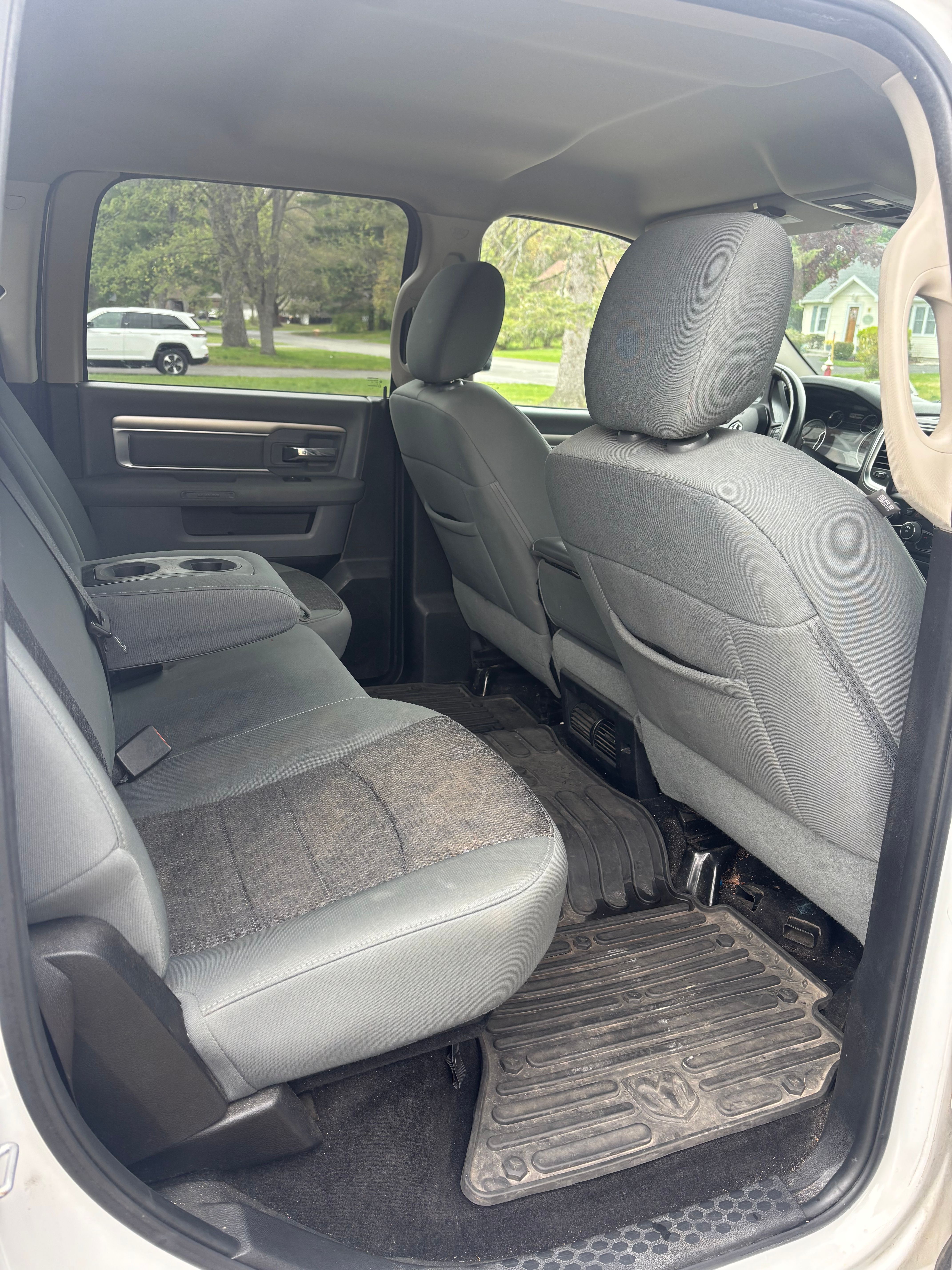 Used 2015 RAM 1500 Big Horn AWD/4WD image 25