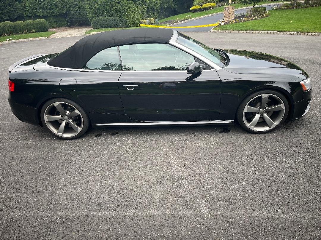 Used 2014 Audi RS 5 Cabriolet AWD/4WD image 15