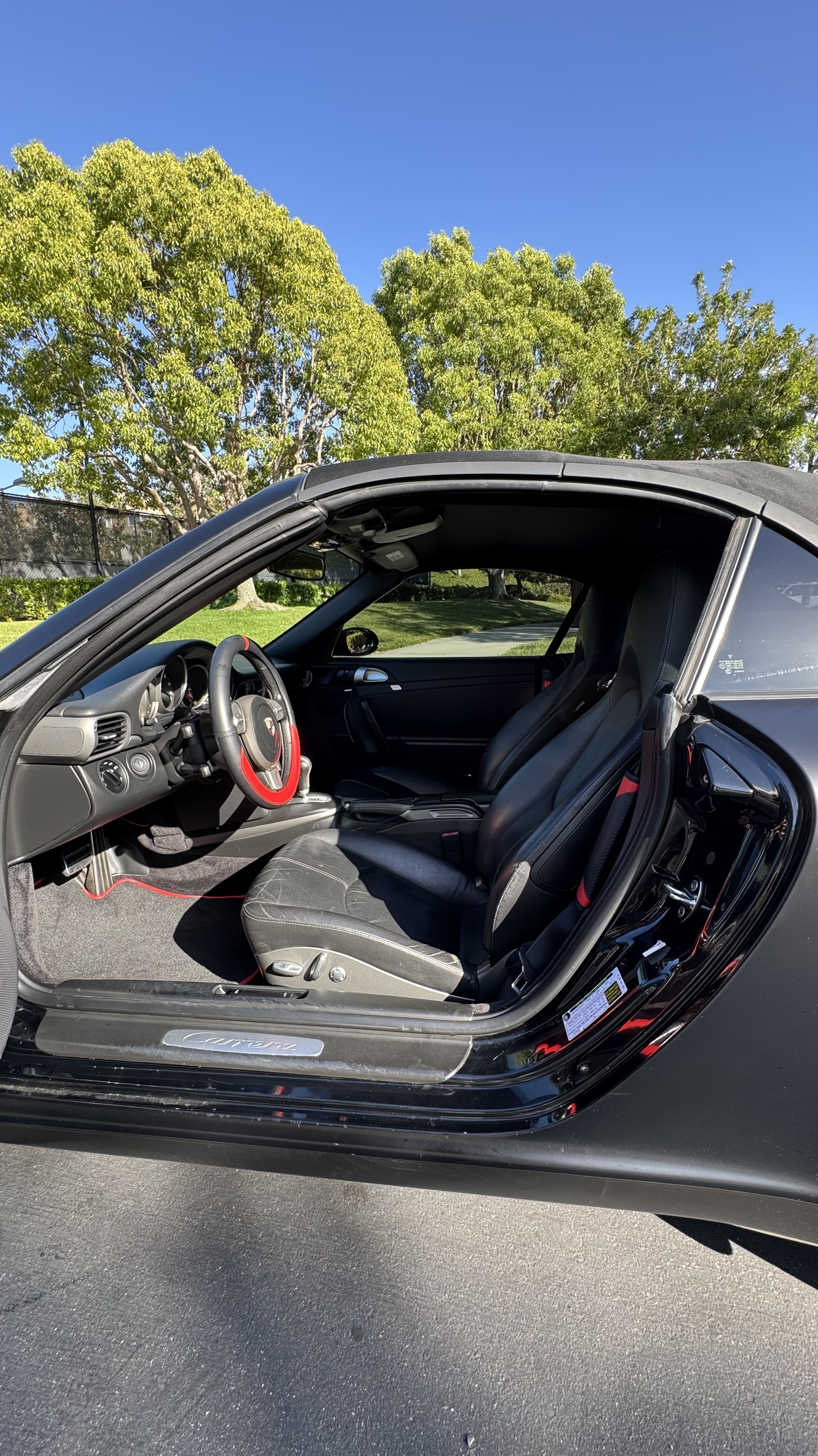 Used 2007 Porsche 911 Carrera RWD image 8