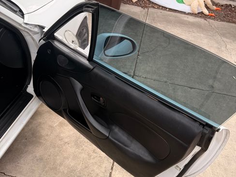 Used 2003 MAZDA MX-5 Miata image 13