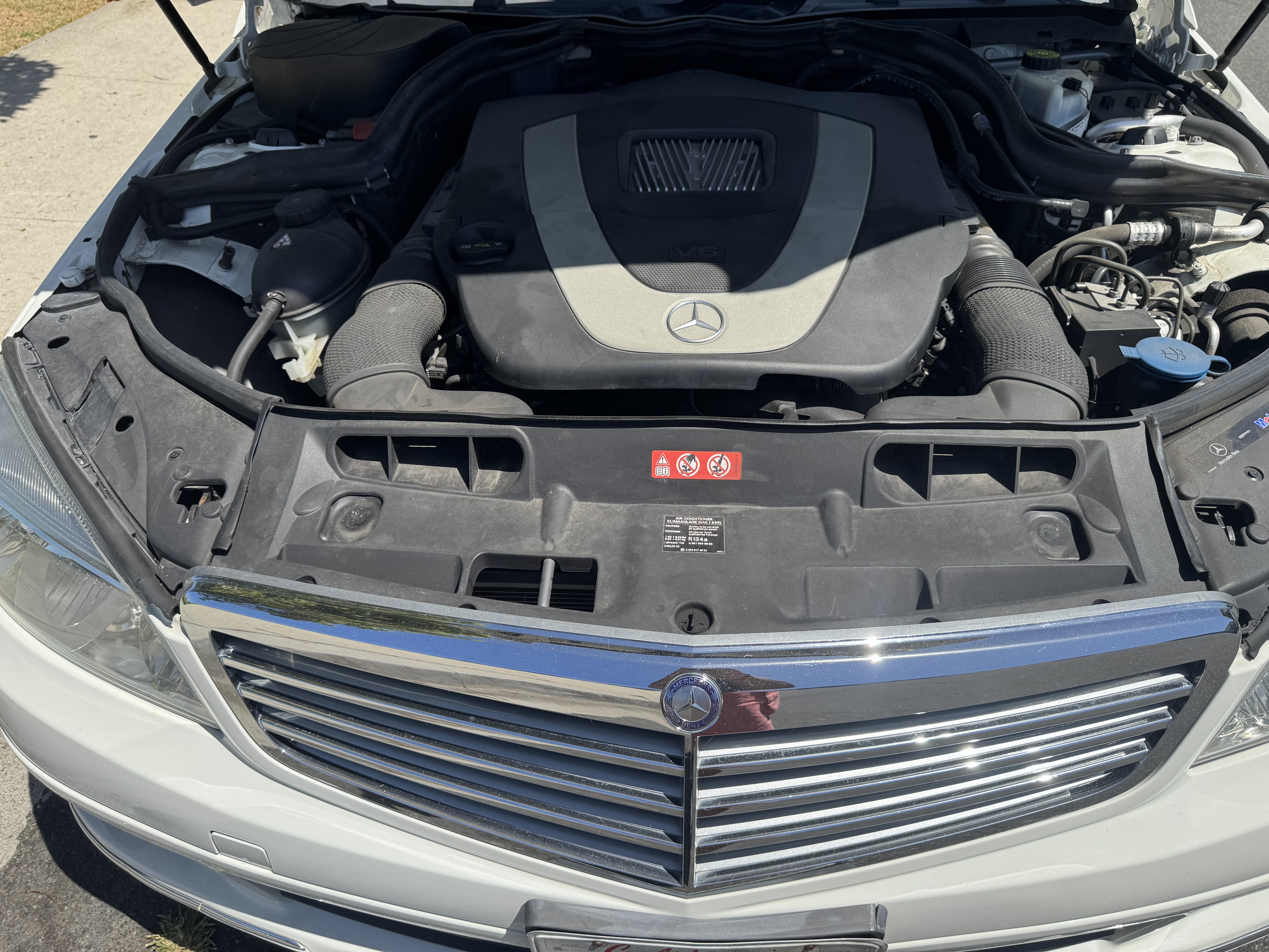 Used 2009 Mercedes-Benz C 300 Sedan image 12