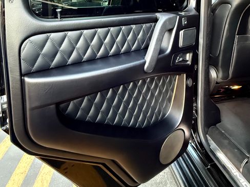 Used 2016 Mercedes-Benz G 63 AMG 4MATIC image 14