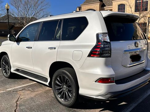 Used 2023 Lexus GX 460 Premium image 23