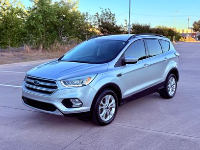 Used 2017 Ford Escape SE w/ Equipment Group 201A