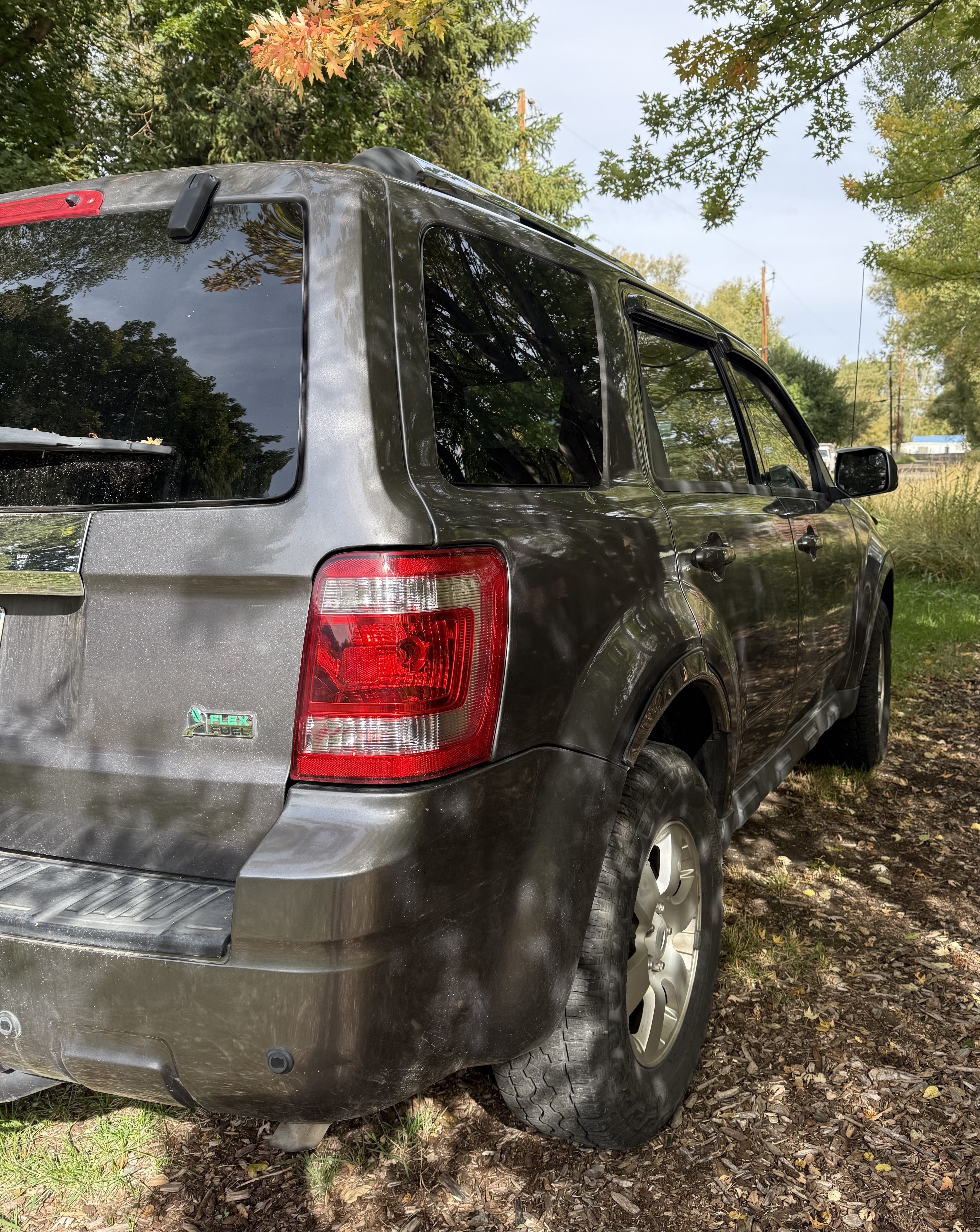 Used 2012 Ford Escape Limited FWD image 6