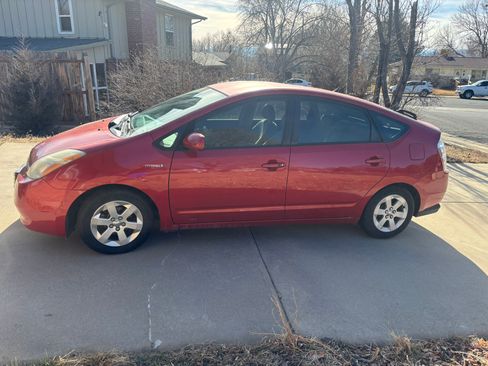 Used 2006 Toyota Prius image 1