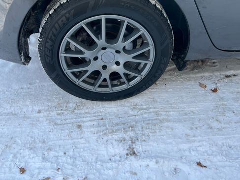 Used 2013 MAZDA MAZDA3 i Grand Touring image 13