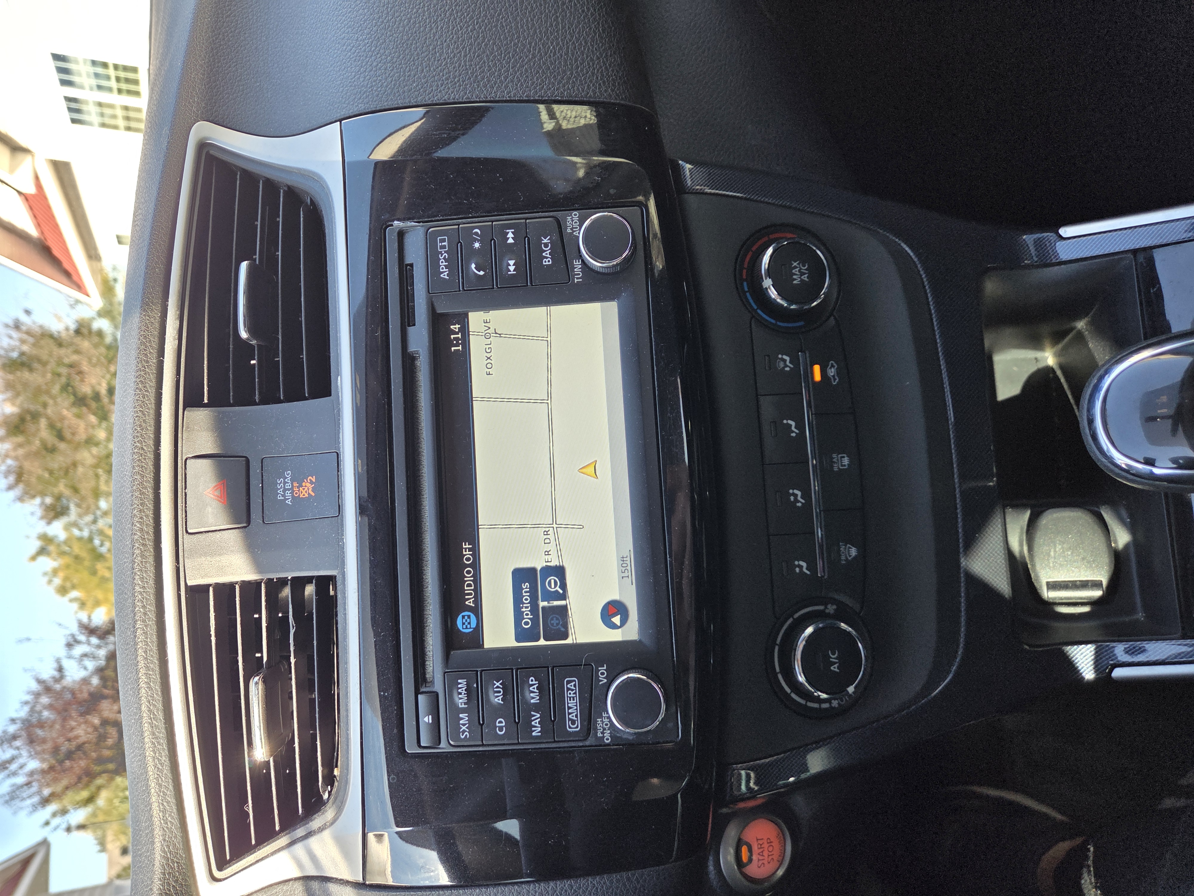 Used 2017 Nissan Sentra SR w/ Driver's Assist Package FWD image 16