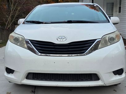 Used 2011 Toyota Sienna LE