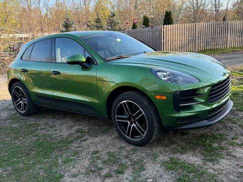 Used 2020 Porsche Macan image 2