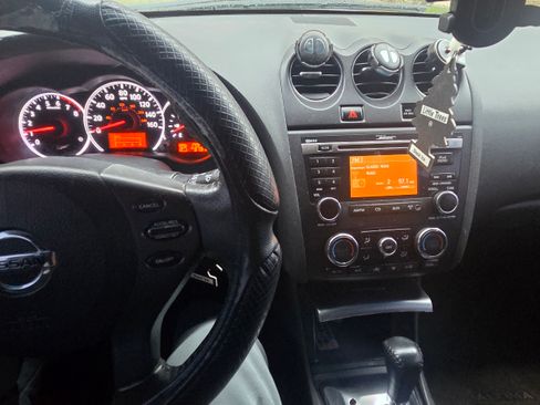 Used 2011 Nissan Altima 2.5 SL w/ 2.5SL Pkg image 8