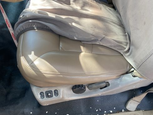 Used 2004 Ford F250 XL image 11