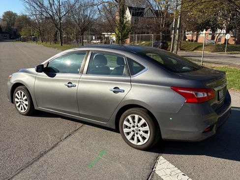 Used 2019 Nissan Sentra S FWD image 1