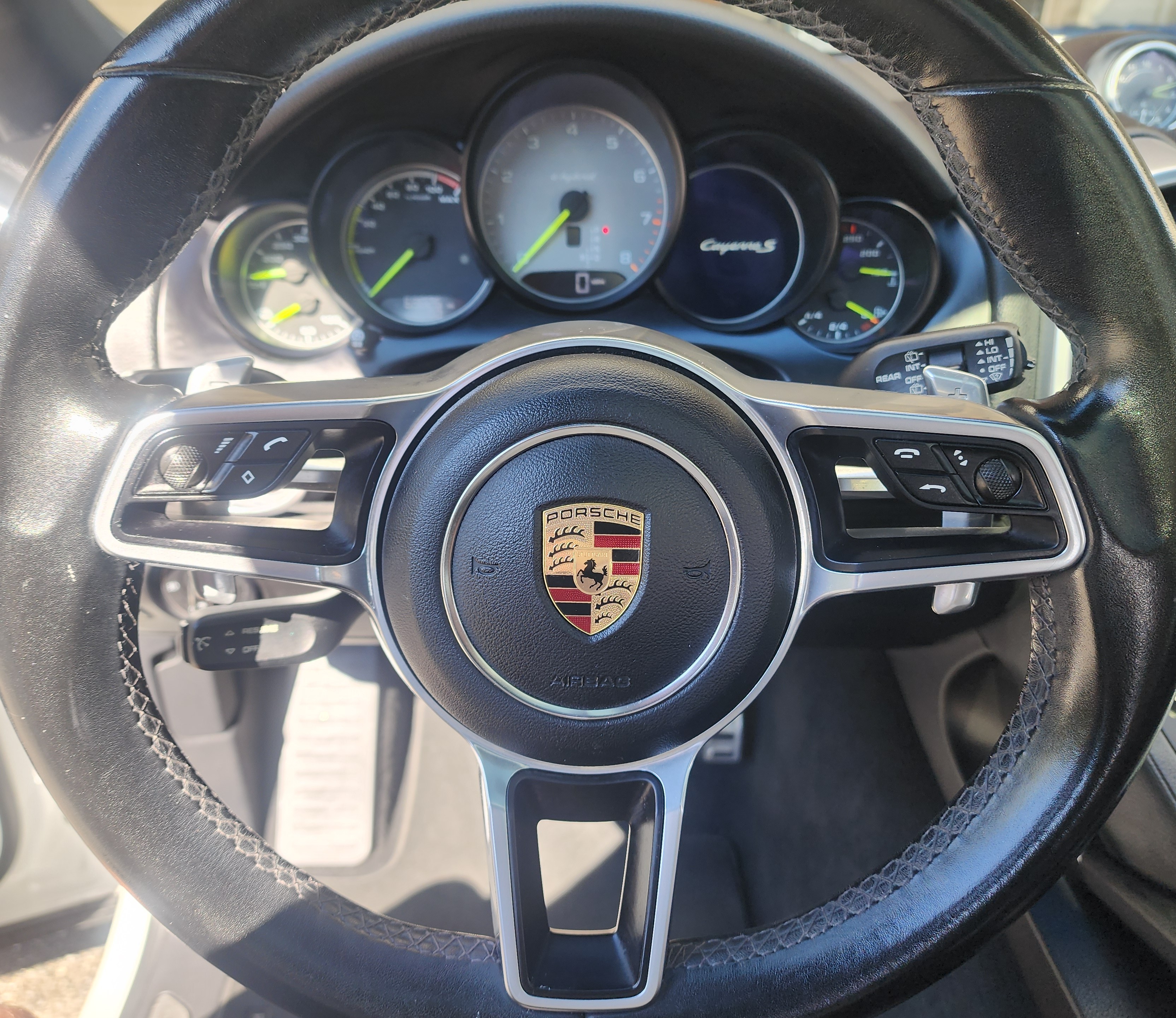 Used 2016 Porsche Cayenne S AWD/4WD image 14